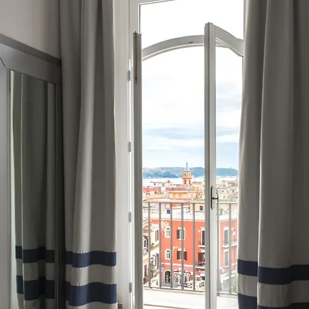 Maison Toledo 3*