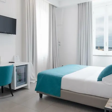 Maison Toledo 3*